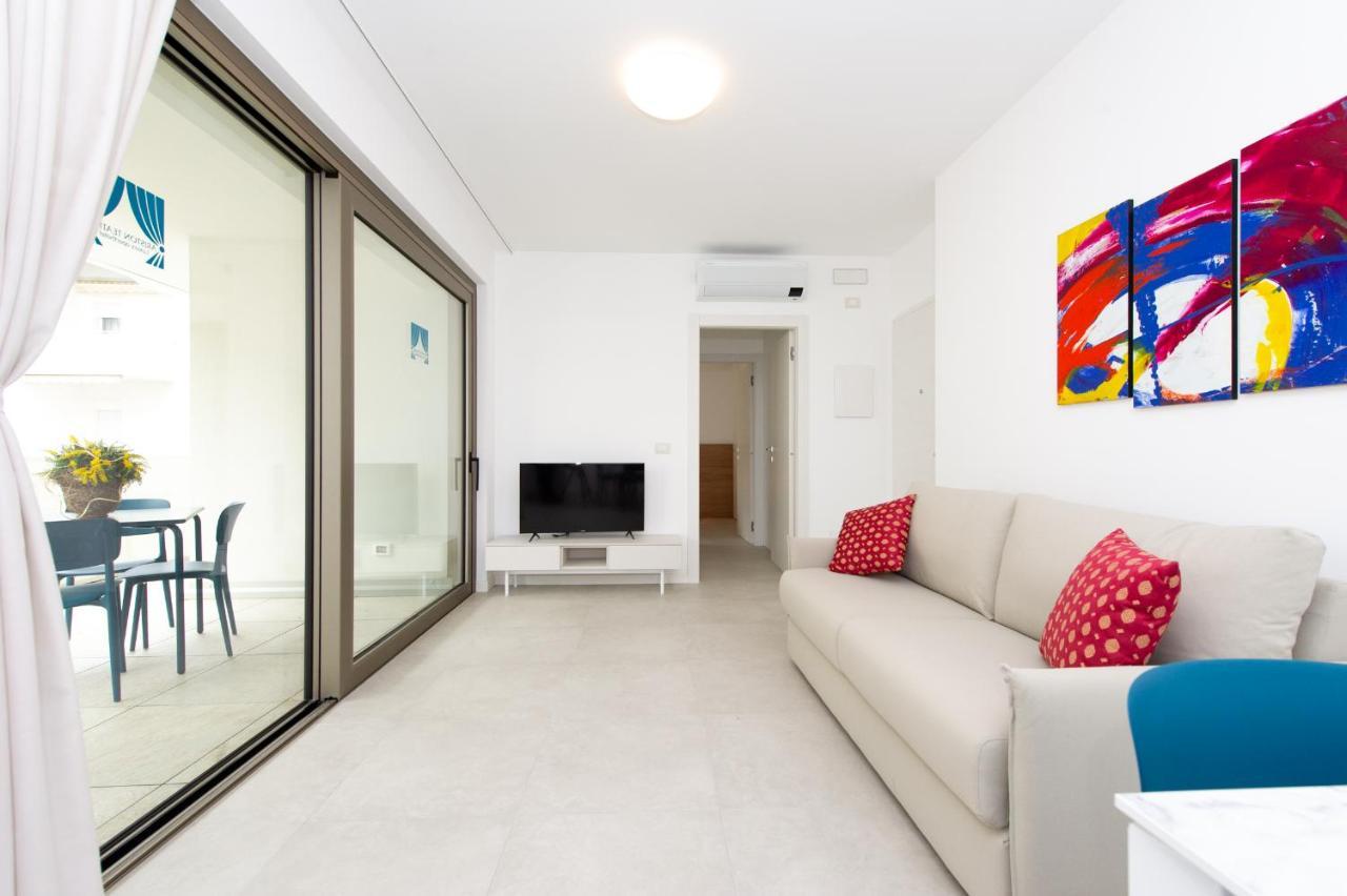 Ariston Teatro Luxury Aparthotel Grado Exterior foto
